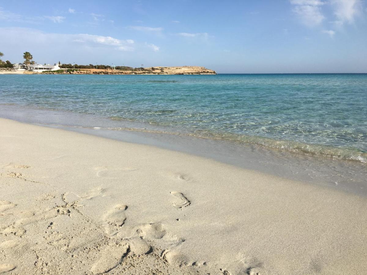 Mythical Sands Resort & Spa, Evilion Apartment Paralimni Dış mekan fotoğraf